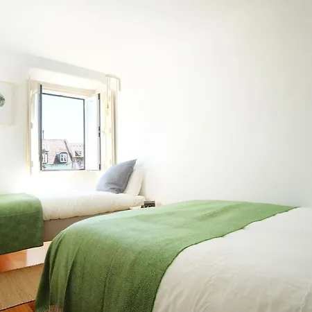 Bh4e-3br With View In Heart Of Bairro Alto - Bright * Lisbon
