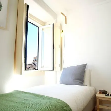 Bh4e-3br With View In Heart Of Bairro Alto - Bright * Lisbon