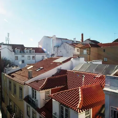 Bh4e-3br With View In Heart Of Bairro Alto - Bright *