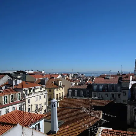 Bh4e-3br With View In Heart Of Bairro Alto - Bright