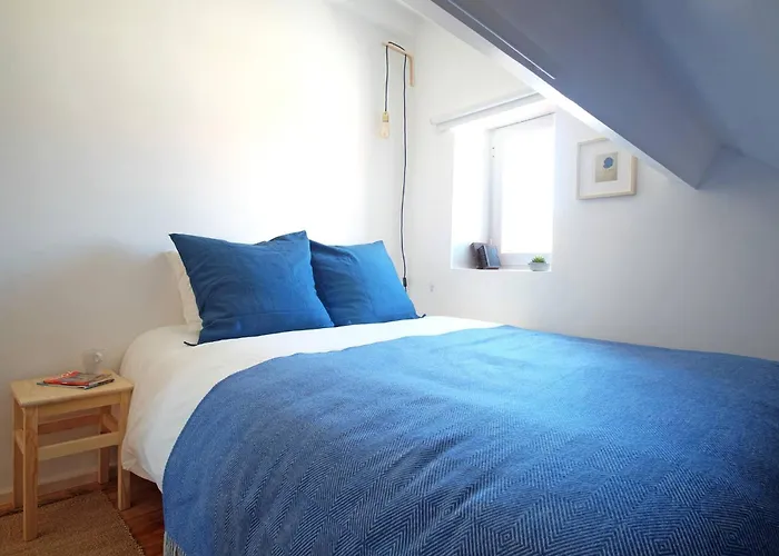 דירה Bh4e Spacious 3-bedroom With Natural Light & Stunning Views In Bairro Alto!